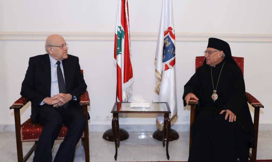 العبسي: الحوار أساس إنقاذ لبنان
ميقاتي: المسار يبدأ بانتخاب رئيس وتشكيل حكومة