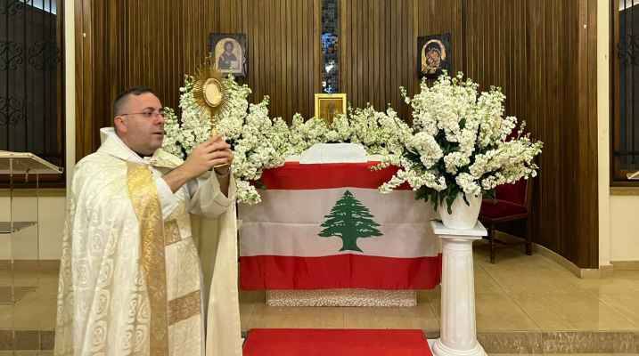 الأب بو عبود: الصلاة هي مفتاح
الأزمات التي نتخبّط فيها