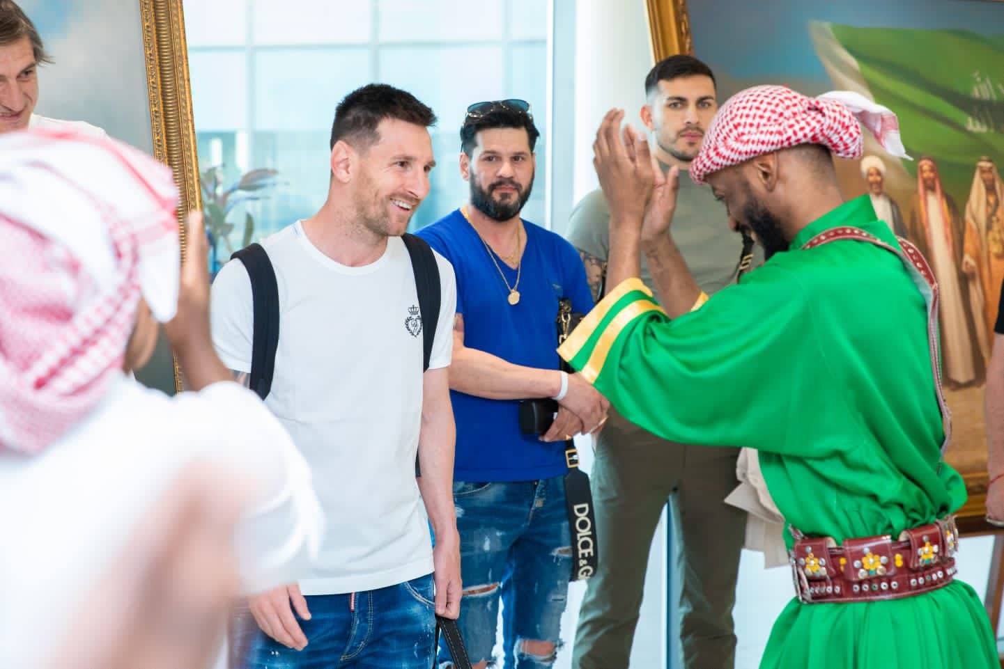ميسي في السعودية مجدداً للاستمتاع بالوجهات السياحية