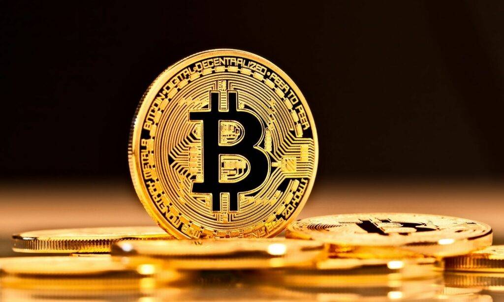 بعد هبوط البتكوين.. 70 مليار دولار خسائر بسوق العملات المشفرة