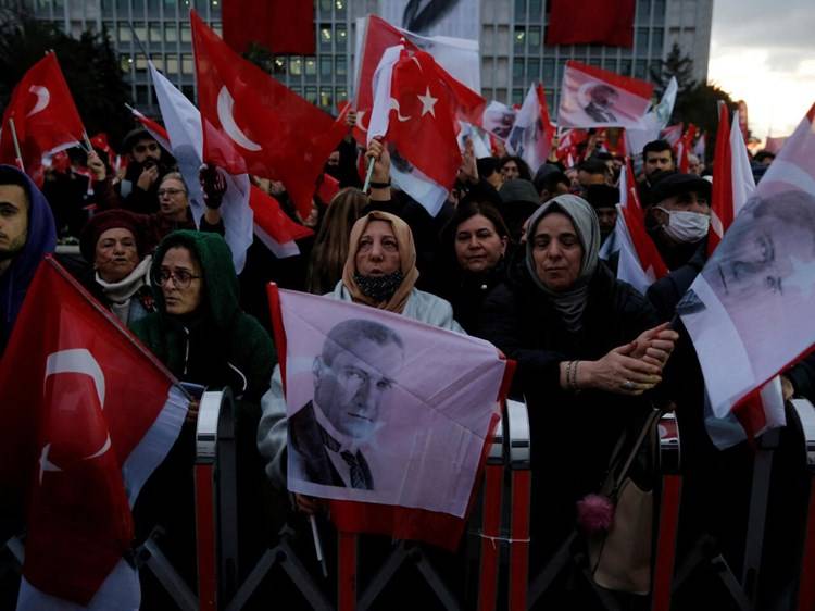 تركيا... تحديد موعد الانتخابات الرئاسية