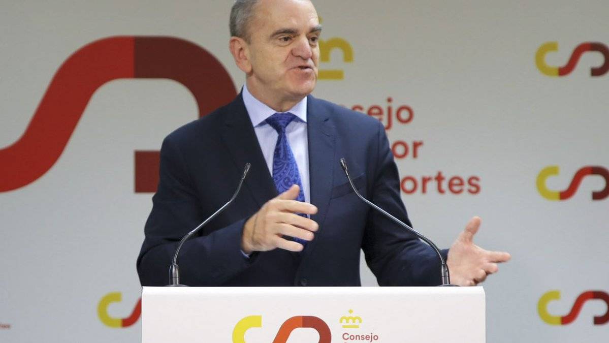 الحكومة الإسبانية تتحرك ضد برشلونة