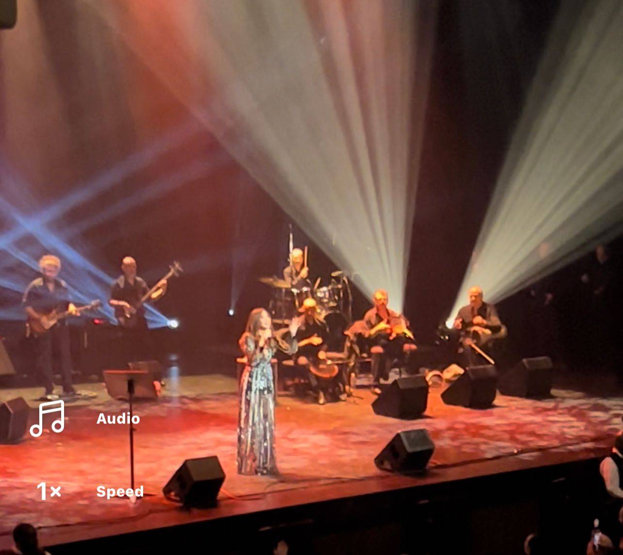 نانسي عجرم " تعود " لتولع الجو " بعد غياب ٢٠ سنة عن كندا بحفل جماهيري ضخم