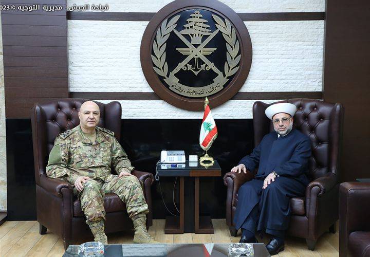 إستقبالات قائد الجيش