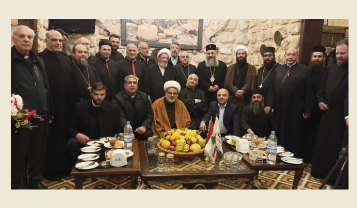حزب الله  " كرّم مطارنة وأساقفة في البقاع تحت شعار "العيش الواحد"