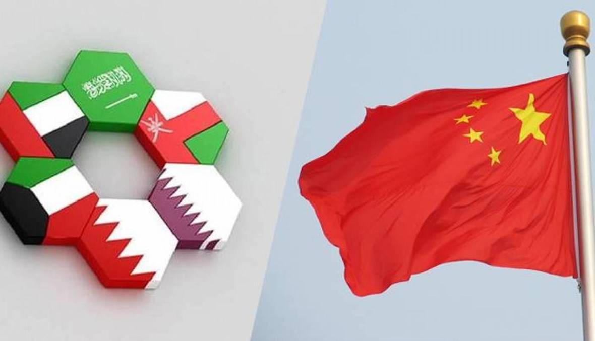 اجتماع في الصين بين دول مجلس التعاون الخليجي وإيران في نيسان
حزب الله مرتاح للاتفاق... أي دور لقاسم سليماني بالوصول إليه؟
هل ينتقل بث قناتي "المسيرة" و"الساحات" من الضاحية الى صنعاء؟