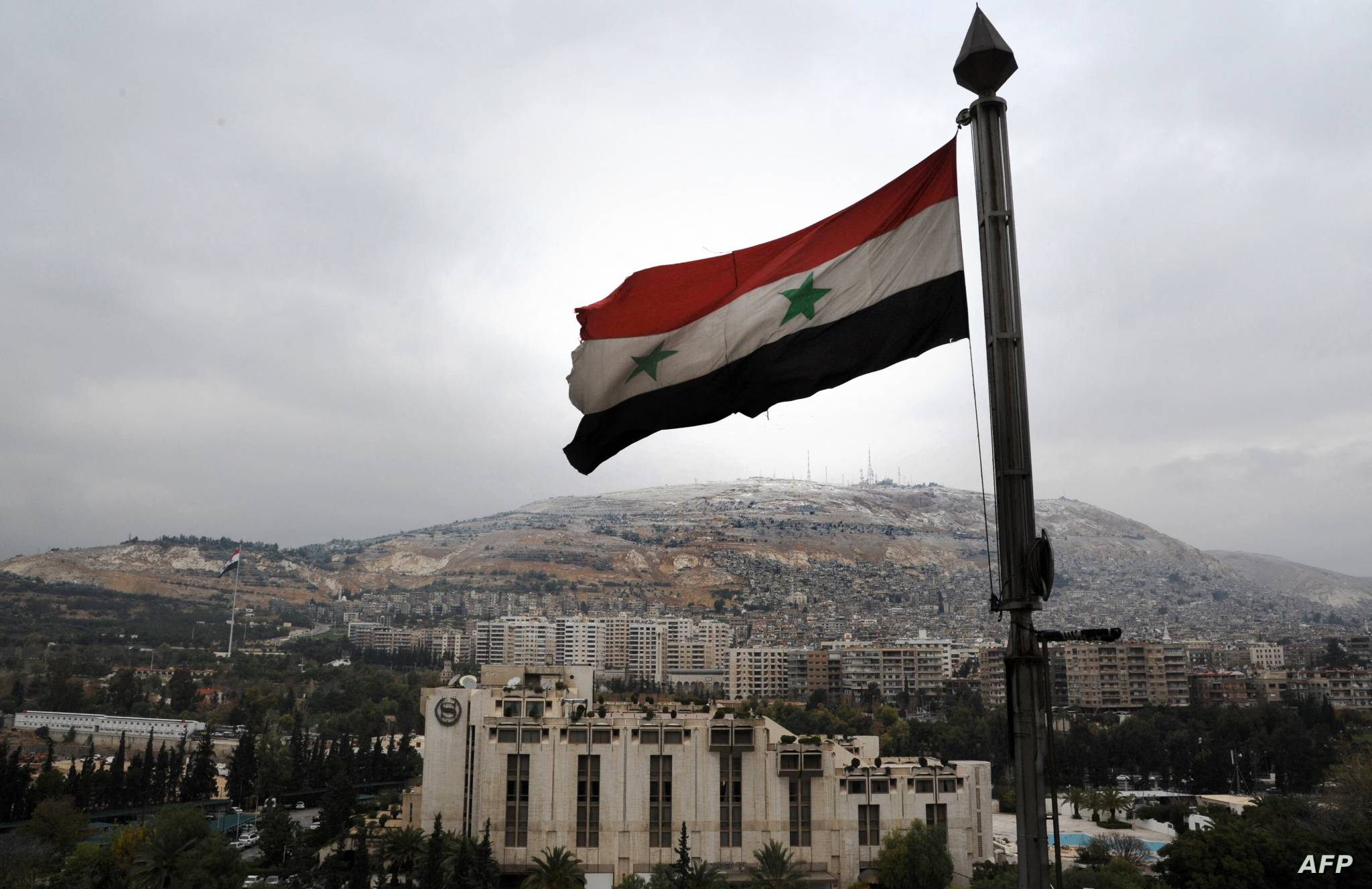 إشربوا حليب السباع وزوروا دمشق