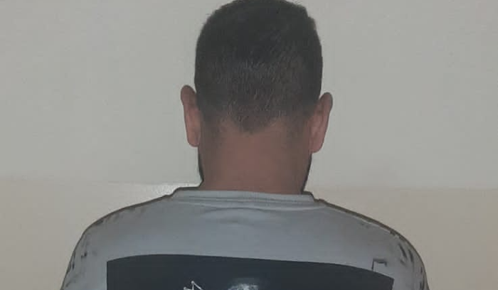 توقيف أحد أفراد عصابة سلب
بقوة السلاح في طريق المطار