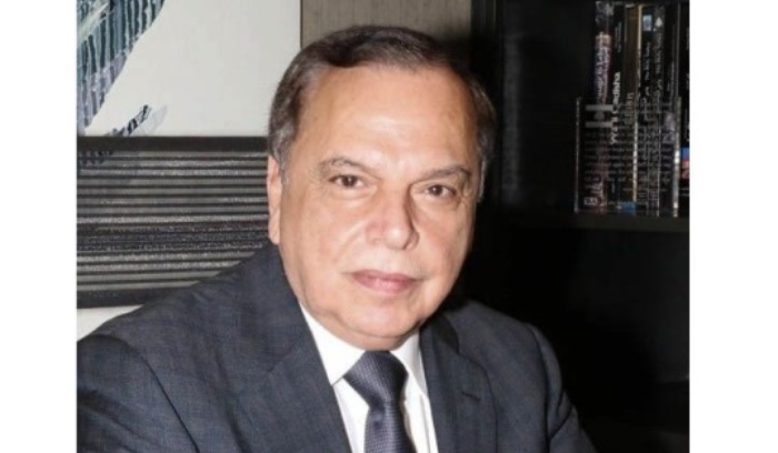 نقيب المقاولين قدر موقف حميه لانشاء مبنى جديد للمطار