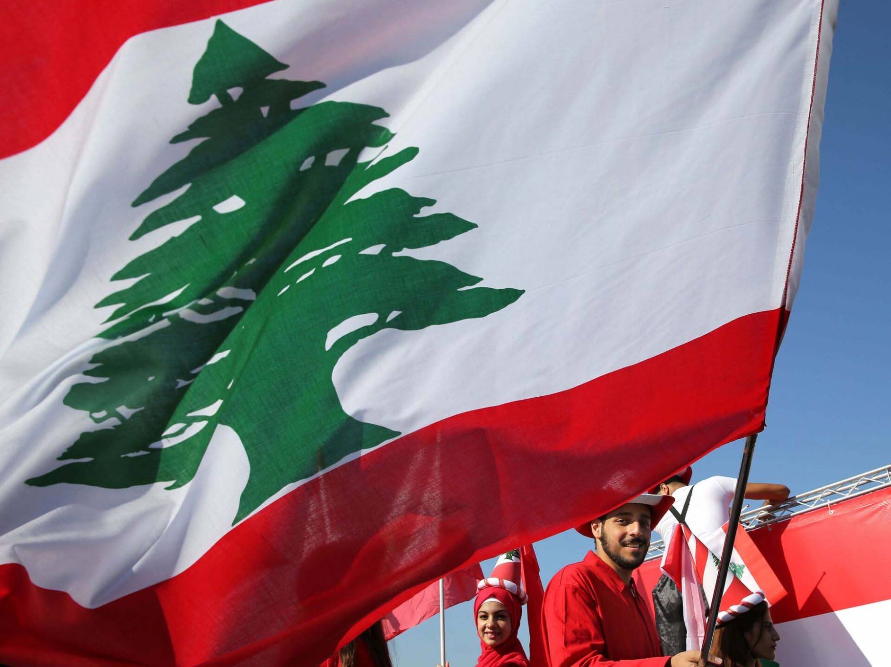 لبنانان: متى الطلاق...؟