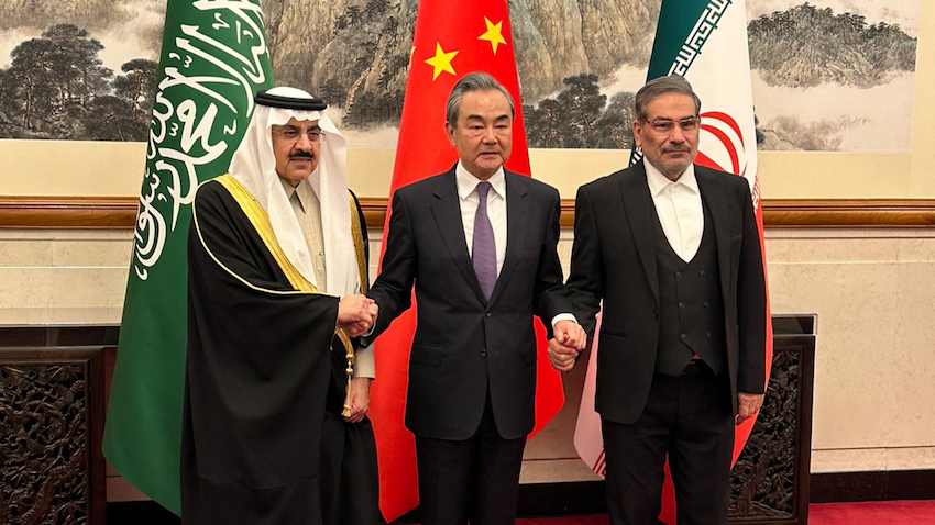 ما سبب قيادة شمخاني المفاوضات مع السعودية بدلا من عبد اللهيان؟