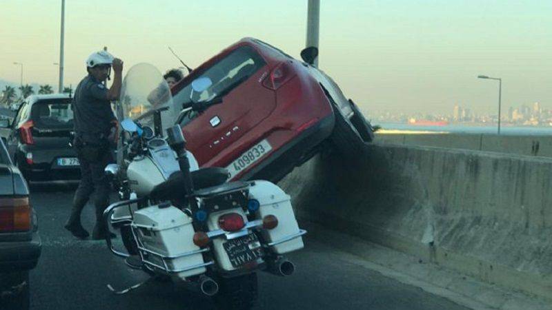 حادث سير مروع على اوتوستراد زوق مصبح