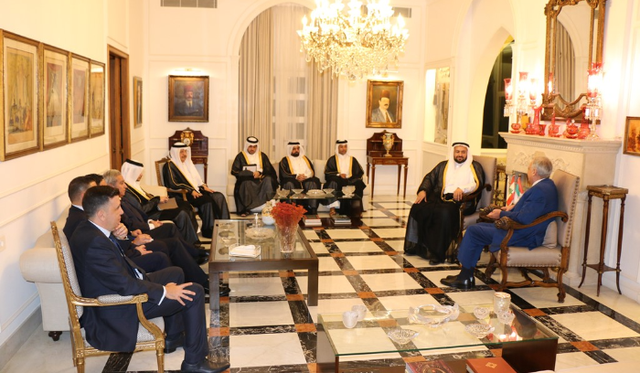 الوفد القطري استكمل جولته على المسوؤلين وتابع المستجدات السياسية