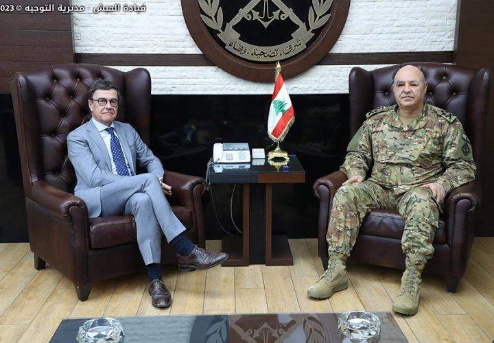 إستقبالات قائد الجيش