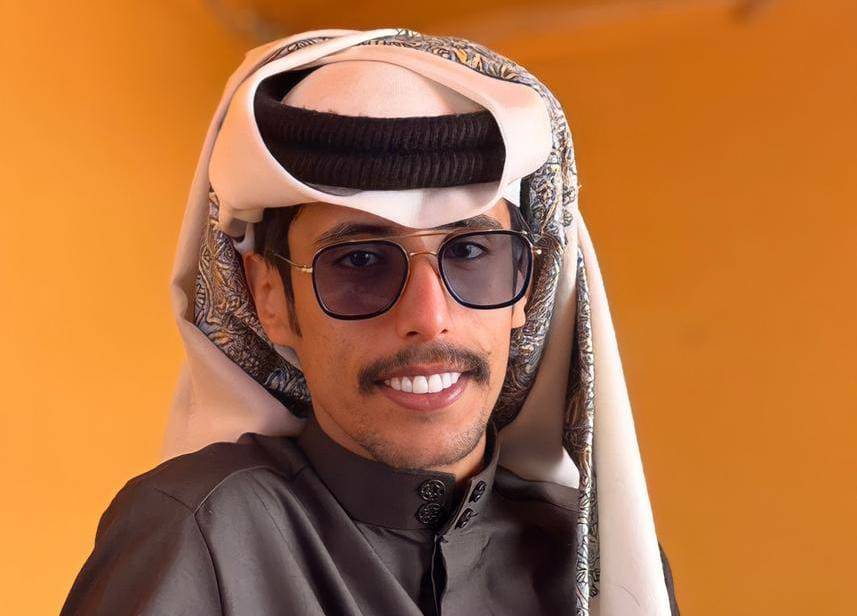 الشاعر هادي بن ربعه يحصل على المركز الأول في برنامج المنكوس