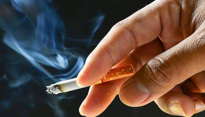 كسر الصيام بسيجارة... خطر قد يهدد حياتك!