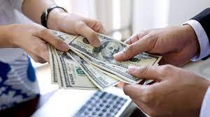 قروض موظفي القطاع العام بين الواقع الحالي والمرتجى منها
المصارف تسعّر قروضهم على سعر للدولار بـ 15 ألف ليرة