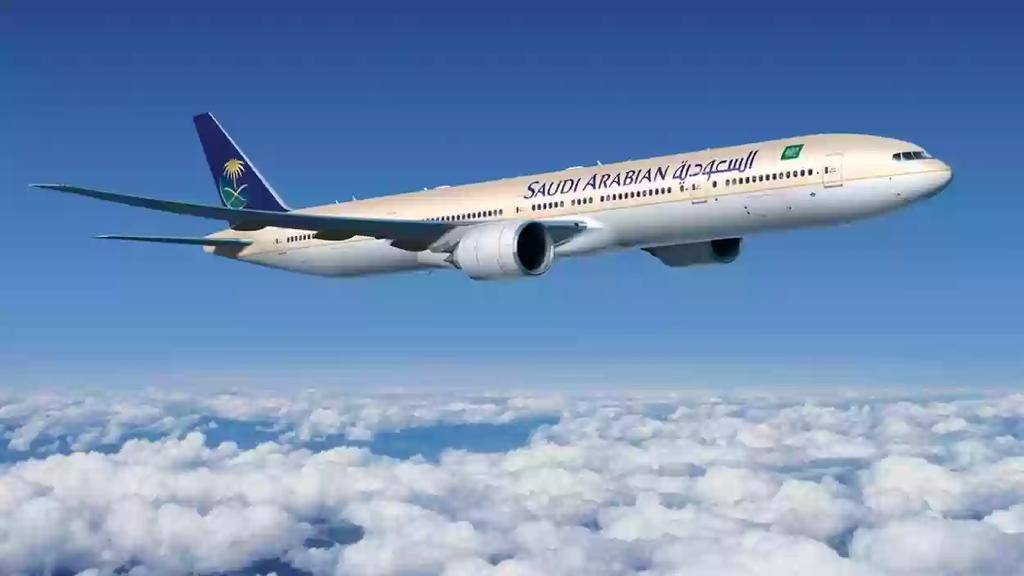 الخطوط السعودية تكشف تفاصيل ما حدث لطائرة تابعة لها في مطار الخرطوم