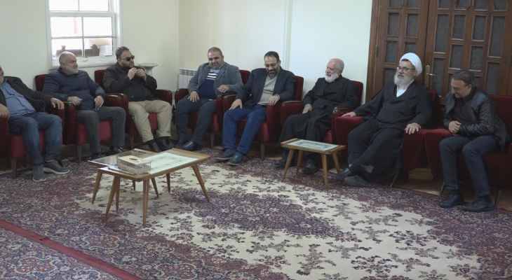 وفد حزب الله جال بقاعاً مهنئاً بالفصح