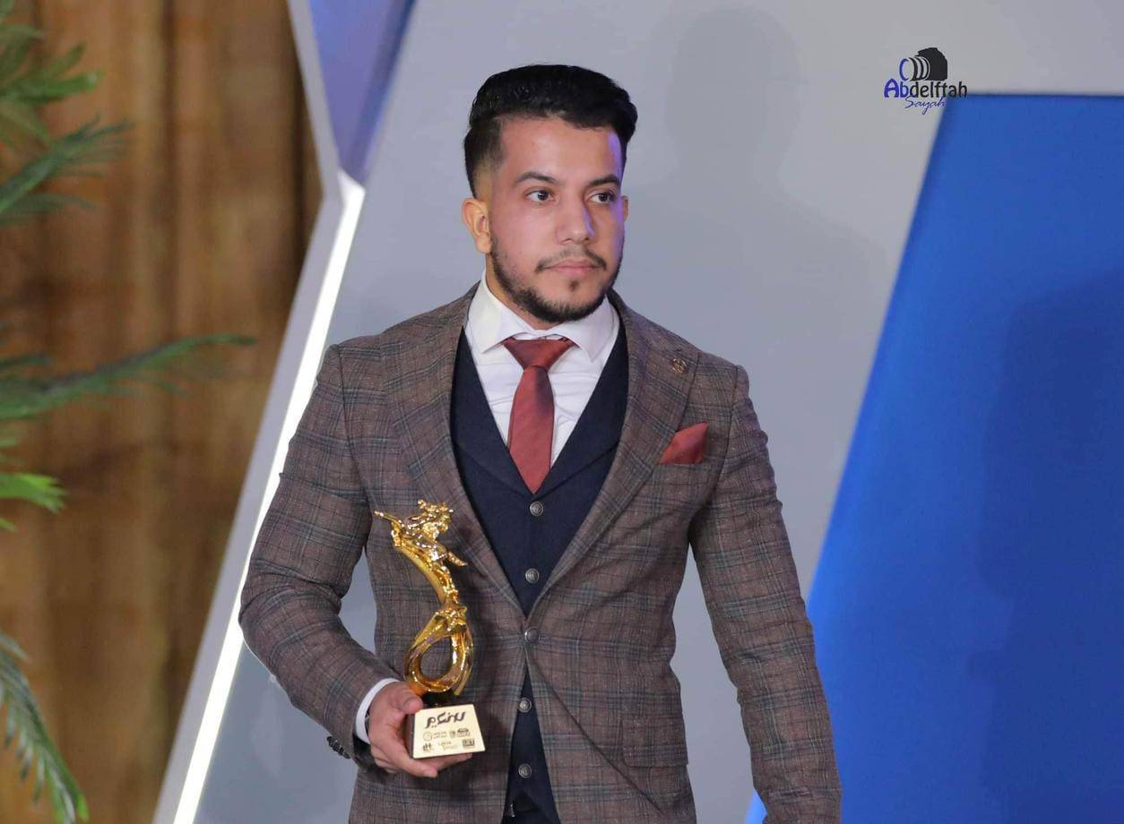 محمد مسعود.. مذيع ليبي يتألق في الإعلام الرياضي