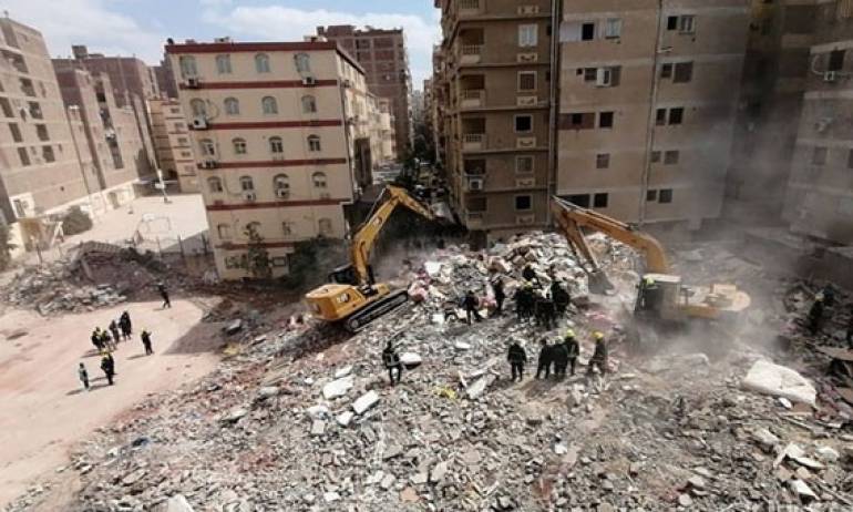 قتلى وجرحى جراء انهيار مبنى في الإسكندرية