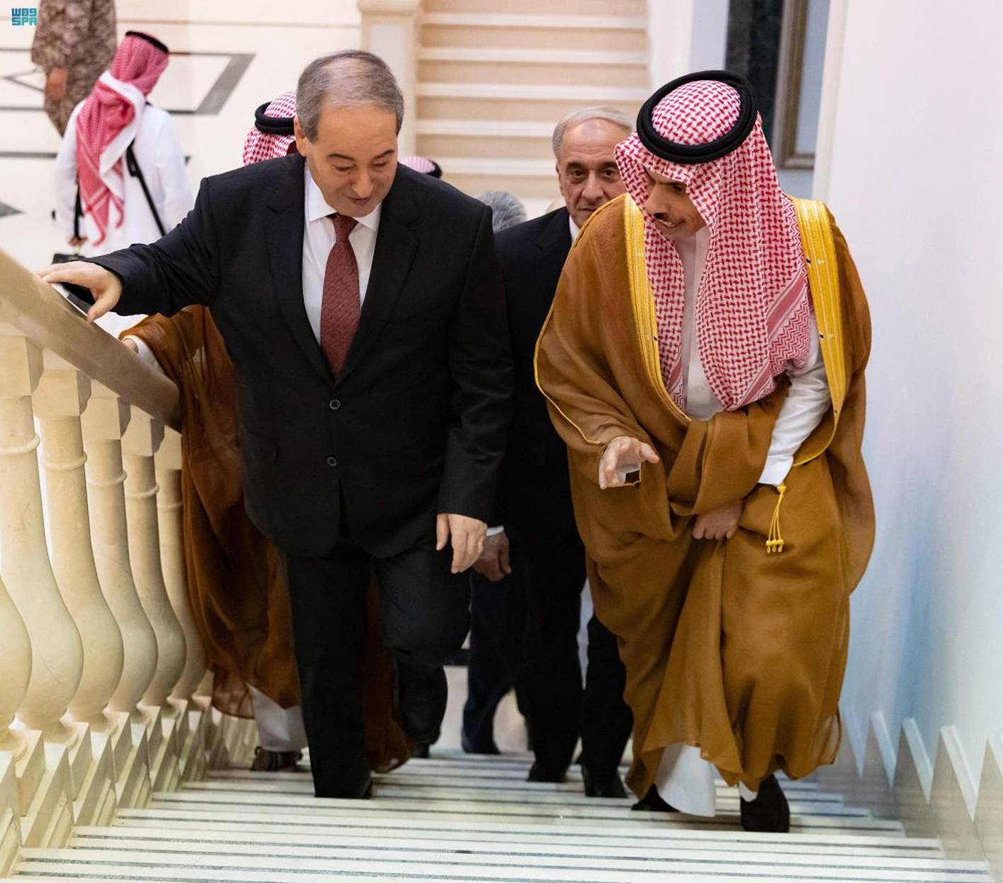 اتفاق سعودي ــ سوري على استئناف الخدمات القنصلية... و4 نقاط للتطبيع بين دمشق وانقرة