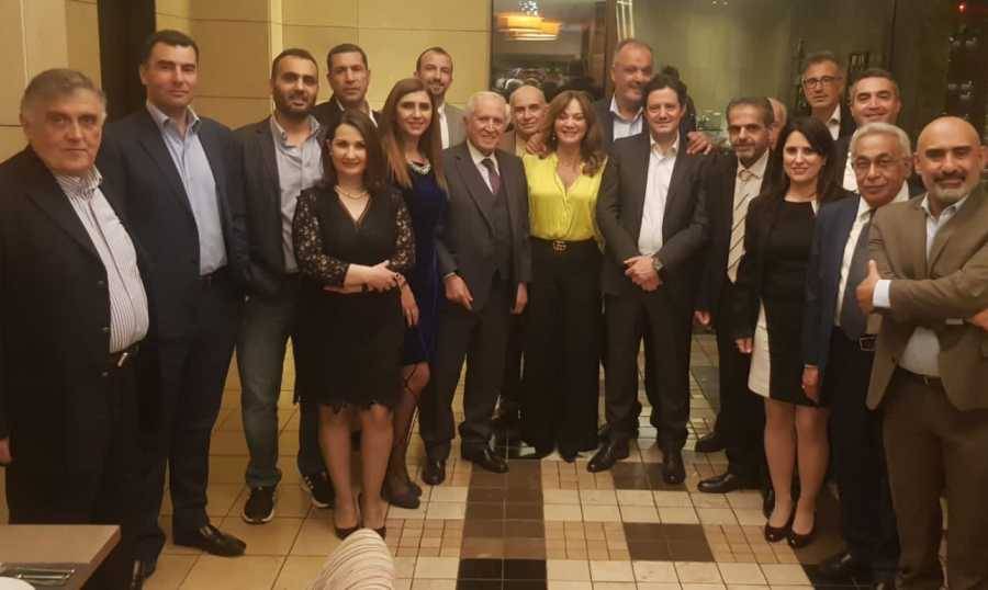 المكاري في إفطار الاعلاميين الاقتصاديين:

لاستعادة الثقة بالقطاع المصرفي