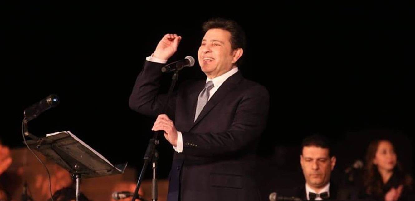 بعد تعرضه للنصب في البحرين.. هذا ما كشفه الفنان هاني شاكر