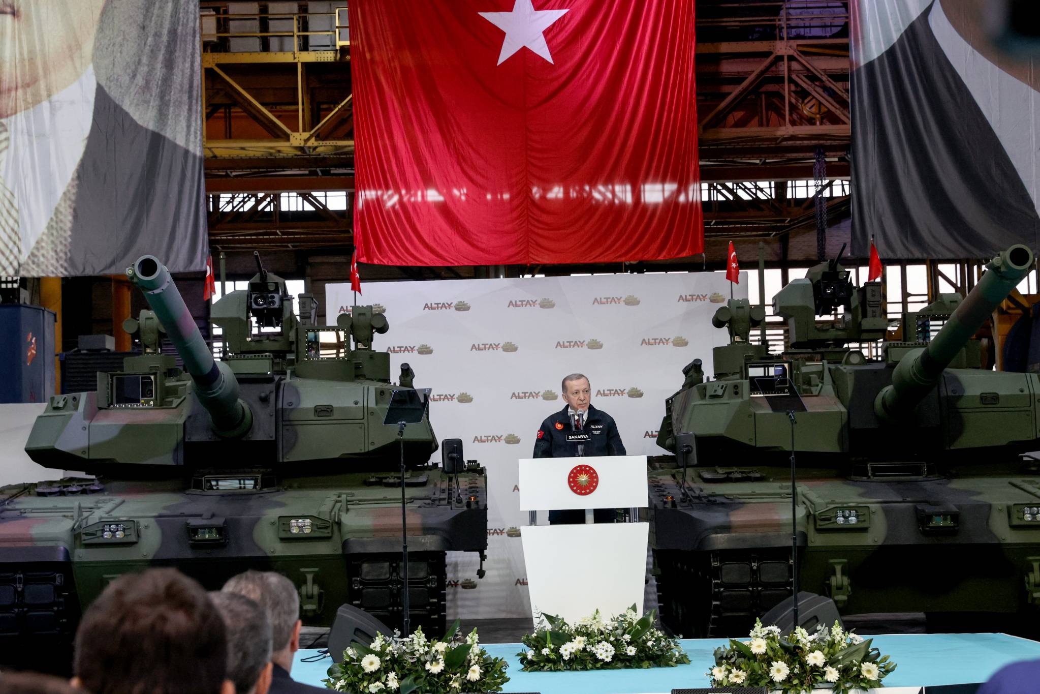 أردوغان: الدبابة "ألطاي" ستمثل قوة مهمة