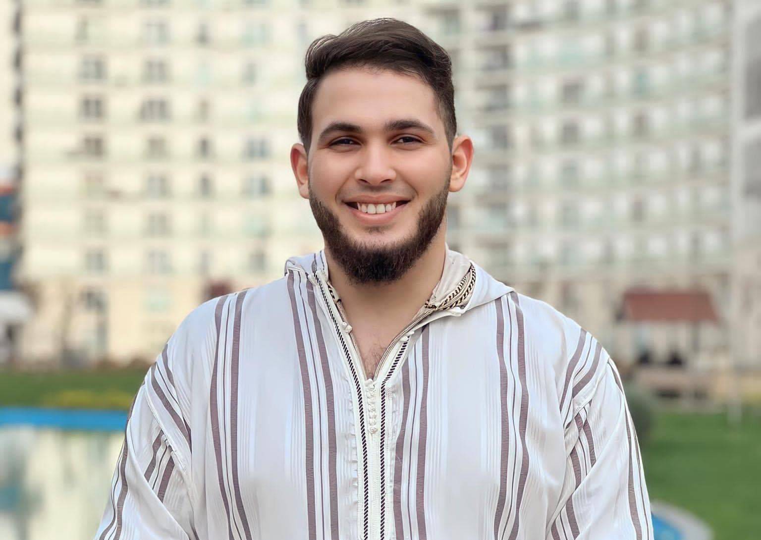 باستخدام «الذكاء الاصطناعي».. المصمم والمدون المصري بلال البخاري يتنبأ بمستقبل لاعبي كرة القدم