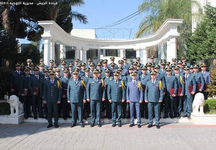 حفل تخريج ضبّاط دورة آمر سريّة ٧١