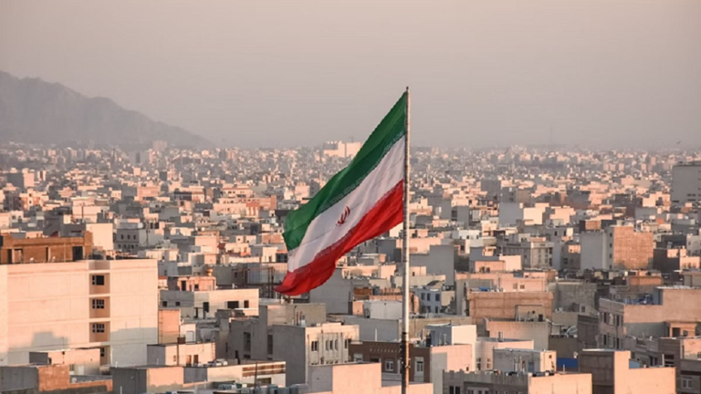 طهران: نرحب بأي مبادرة تؤدي إلى رفع الحصار عن اليمن