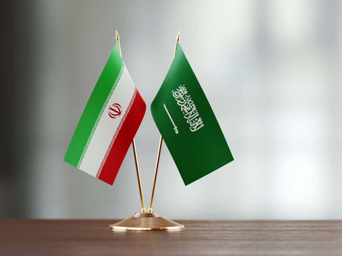 طهران تعلن إستئناف أنشطة 3 ممثليات إيرانية في الرياض وجدة