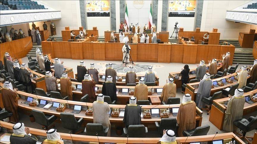 الكويت تحدّد موعد الإنتخابات التشريعية