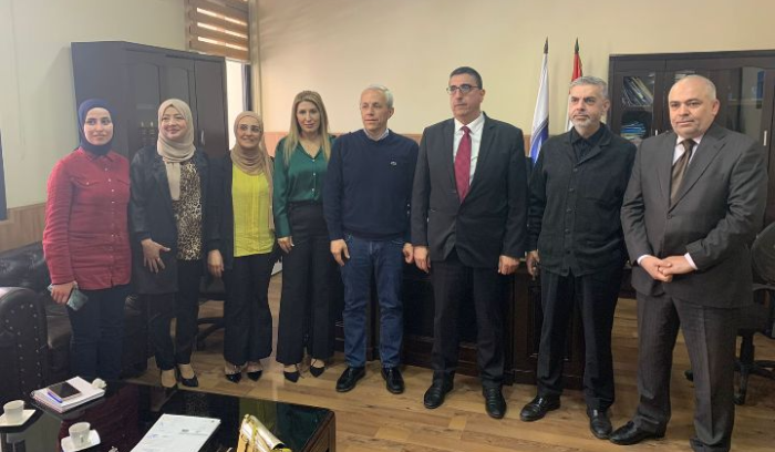 بحث في عكار بوضع مراكز الشؤون والنازحين
حجار: كفى استهتاراً بالأمن
الإجتماعي لموظفي القطاع العام