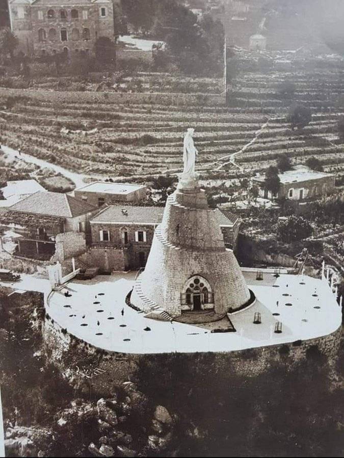اقدم صورة لمزار سيدة لبنان حريصا