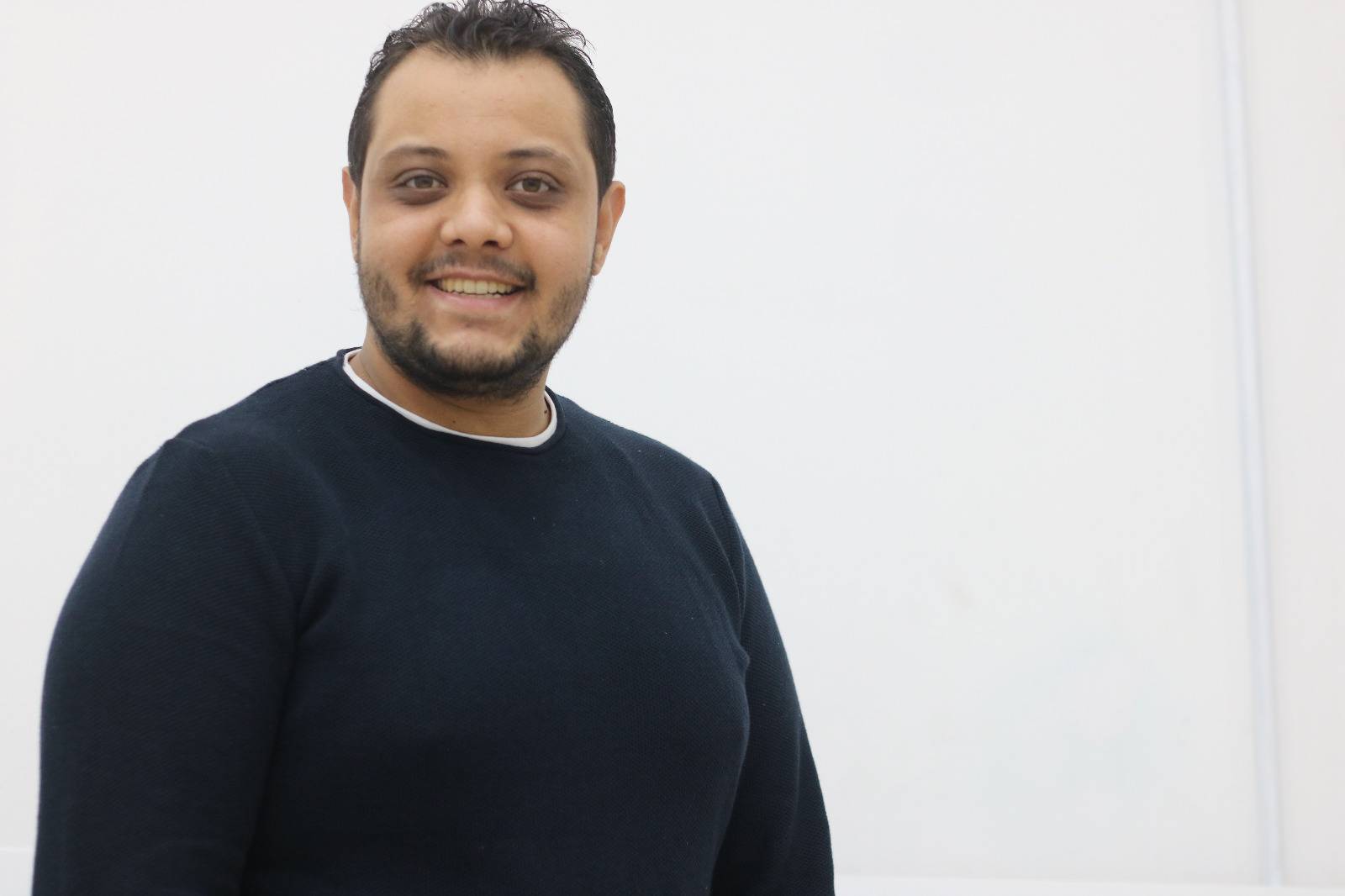 الفنان محمود رجب يشارك تامر حسني في 