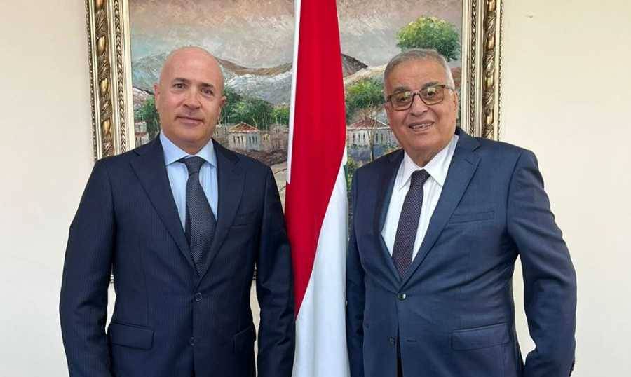عرض مع ميقاتي التحضيرات لمشاركة لبنان في القمّة العربيّة
بو حبيب بحث مع موريسيو موضوع الحسابات
المصرفيّة للسفارة الأرجنتينية المحتجزة
