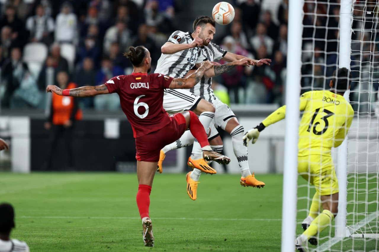 يوروبا ليغ: غاتي ينقذ يوفنتوس من الخسارة وبوفي يمنح الفوز لروما