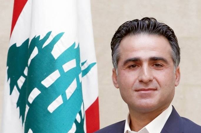 حمية خلال لقائه العبسي: الحوار بين اللبنانيين هو السبيل لإنجاز الإستحقاق الرئاسي