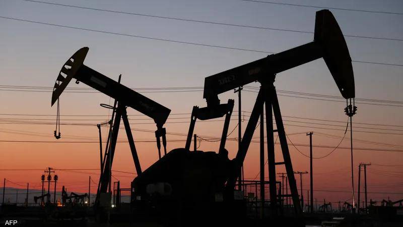 أسعار النفط... برنت يهبط 1.5% والخام الأمريكي 1.82%