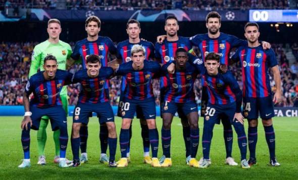 برشلونة كامل العدد بانتظار التتويج
أمام اسبانيول في الدوري الإسباني
