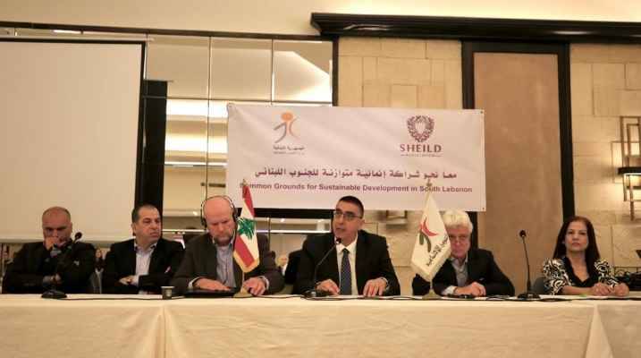 حجار: نطمح لبناء شراكات مع المؤسسات
الدوليّة والمحليّة لتقديم الخدمات بالجنوب