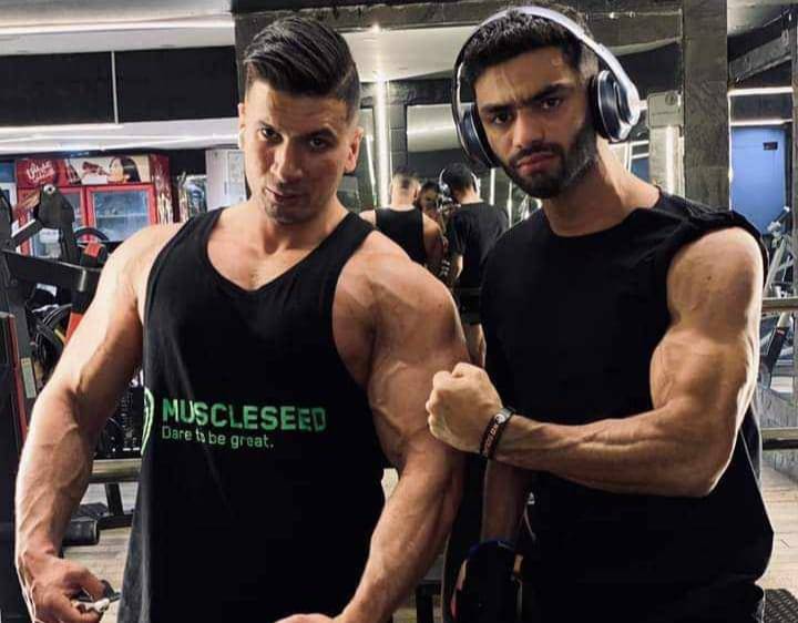 البطل محمد أحمد يستعد للبطولة العربية لكمال الأجسام