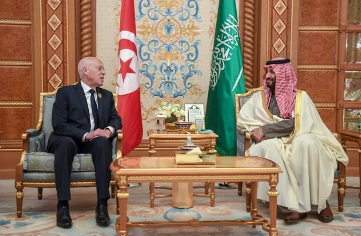 سعيد وبن سلمان يبحثان تعزيز العلاقات الثنائية بين بلديهما