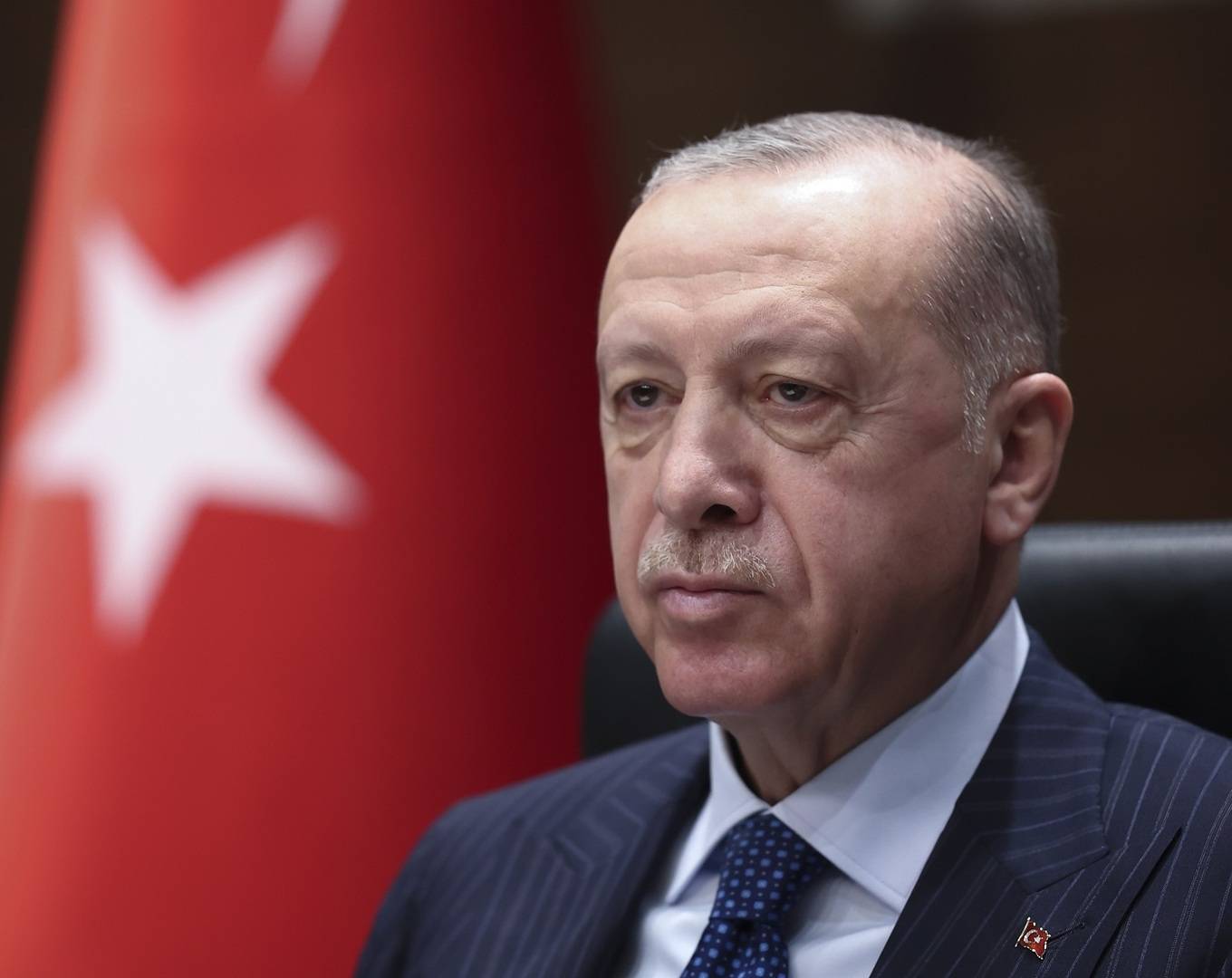 اردوغان يستنجد باتراك الخارج وكيلغدار يعيد ترتيب تحالفاته
