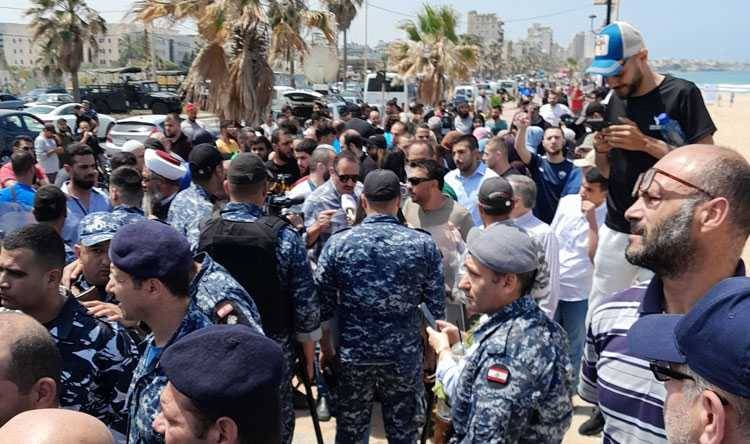 مواجهة عند شاطئ صيدا بين مؤيدي لباس البحر ومعارضيه... نصار: ما حصل مرفوض وسأتحرك
