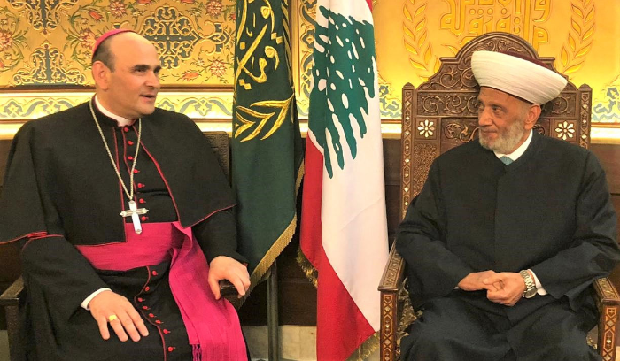 دريان بحث مع السفير البابوي
تعزيز العلاقات الإسلاميّة- المسيحيّة