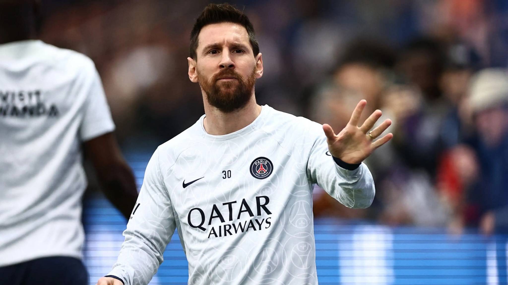 ميسي: لم أتلق أي عرض من برشلونة