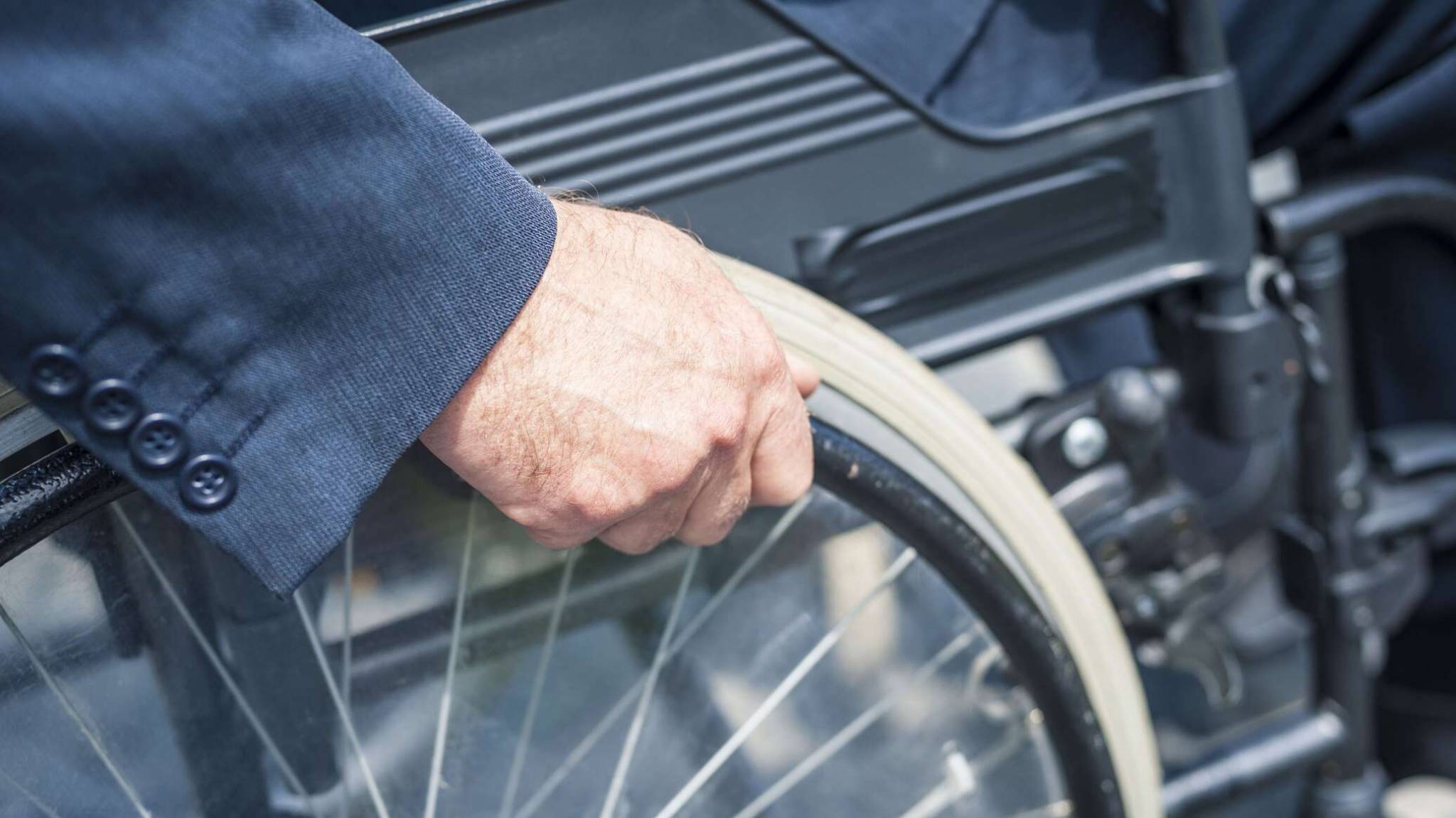 معجزة تكنولوجيّة تعيد شاباً الى المشي
بعد 12 عاماً من الإصابة بالشلل...